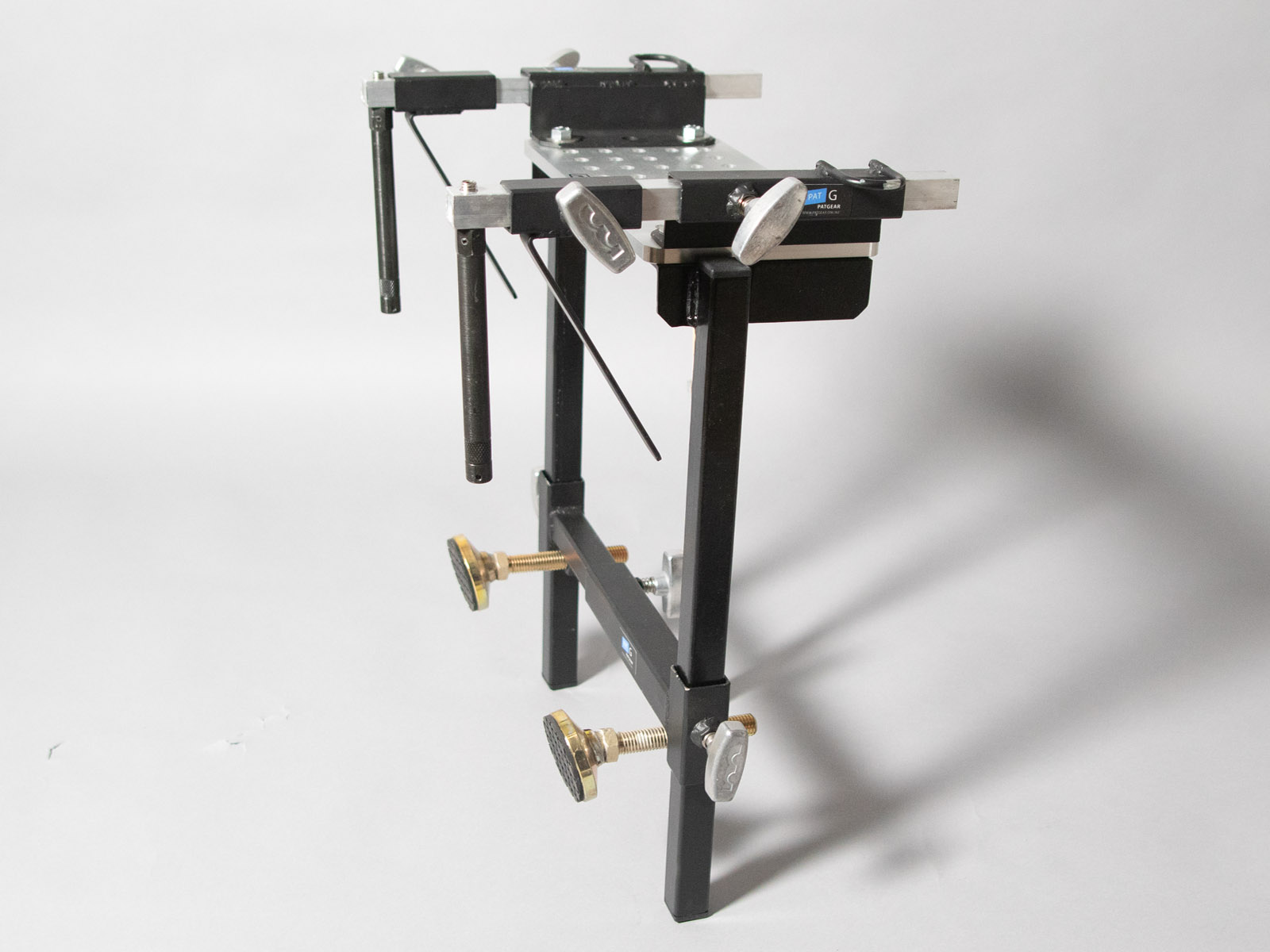 Car Mount Hostess Slim