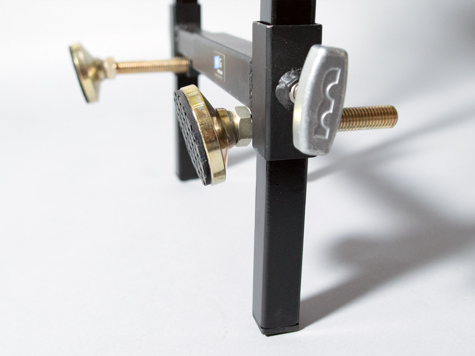 Car Mount Hostess Deluxe